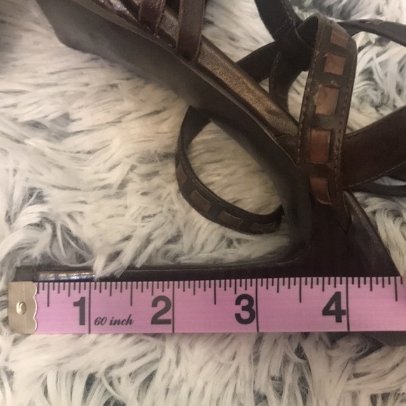 Sexy GUESS shoes - Picture 2 of 2